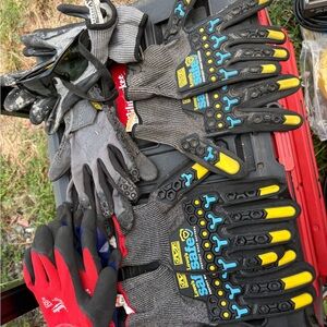 Safety Gloves with Yellow and Blue Accents